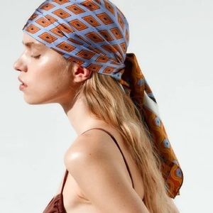 Zara multicolor 100% Silk Scarf 90x90cm NWT